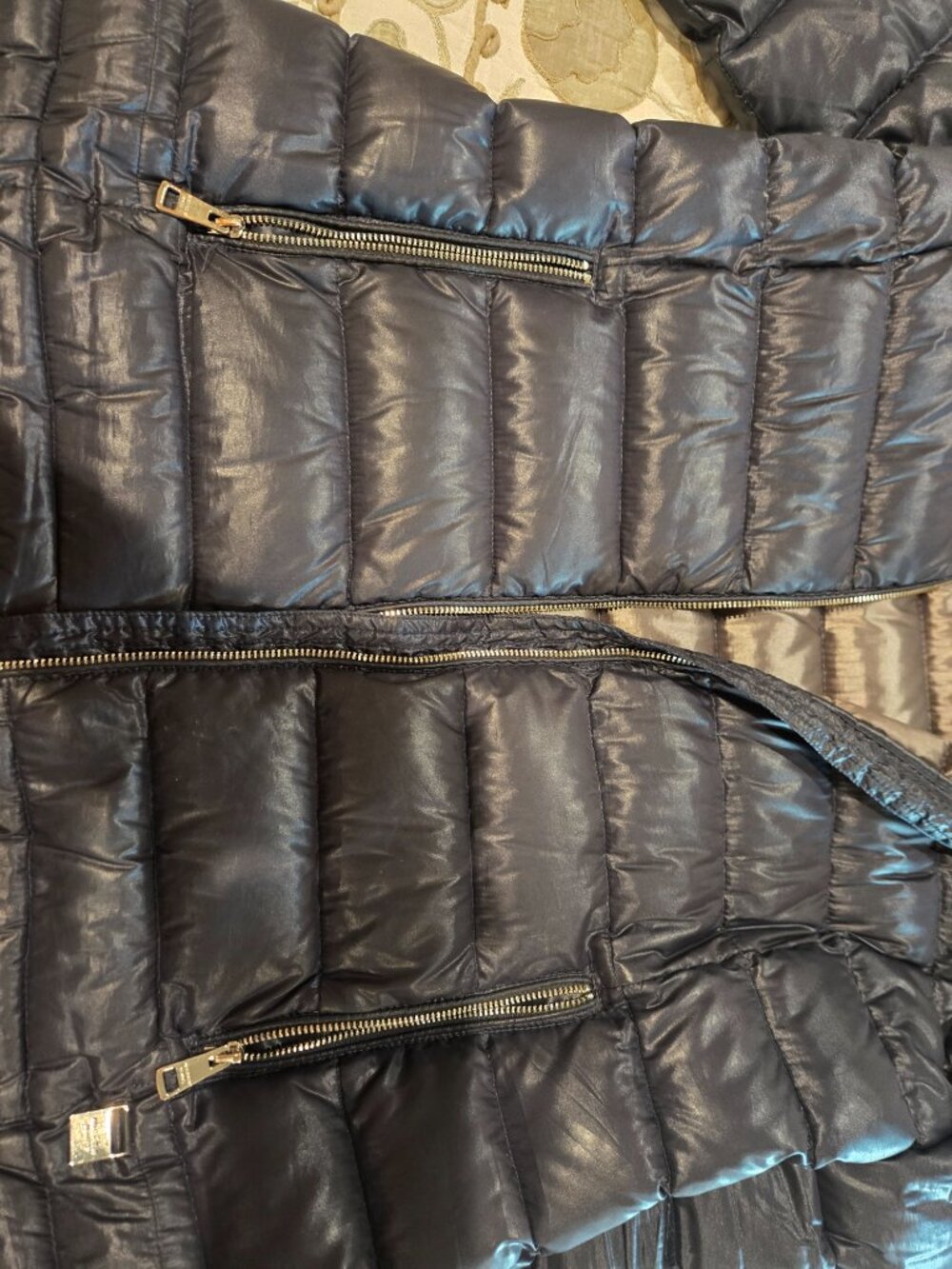 Andrew Marc packable lightweight premium down jacket - Picture 7 of 7